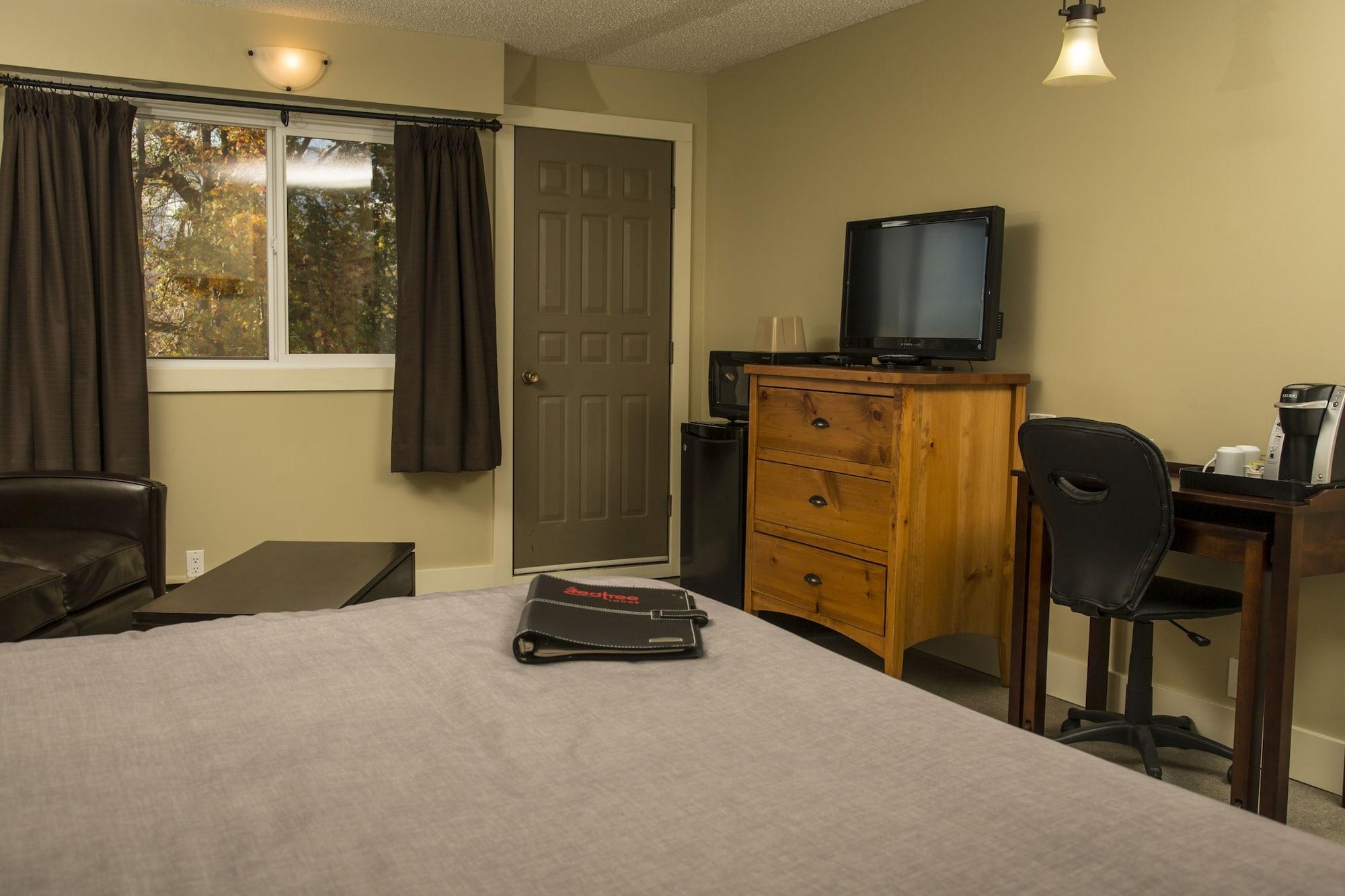 Hotel Red Tree 3*